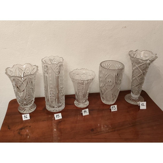 Sklenené vázy